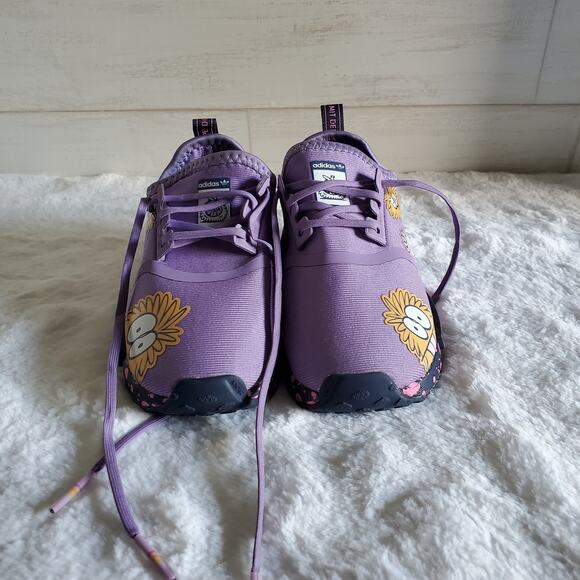 Adidas Originals X Kevin Lyons NMD R1 Kids Sneakers - Picture 1 of 7